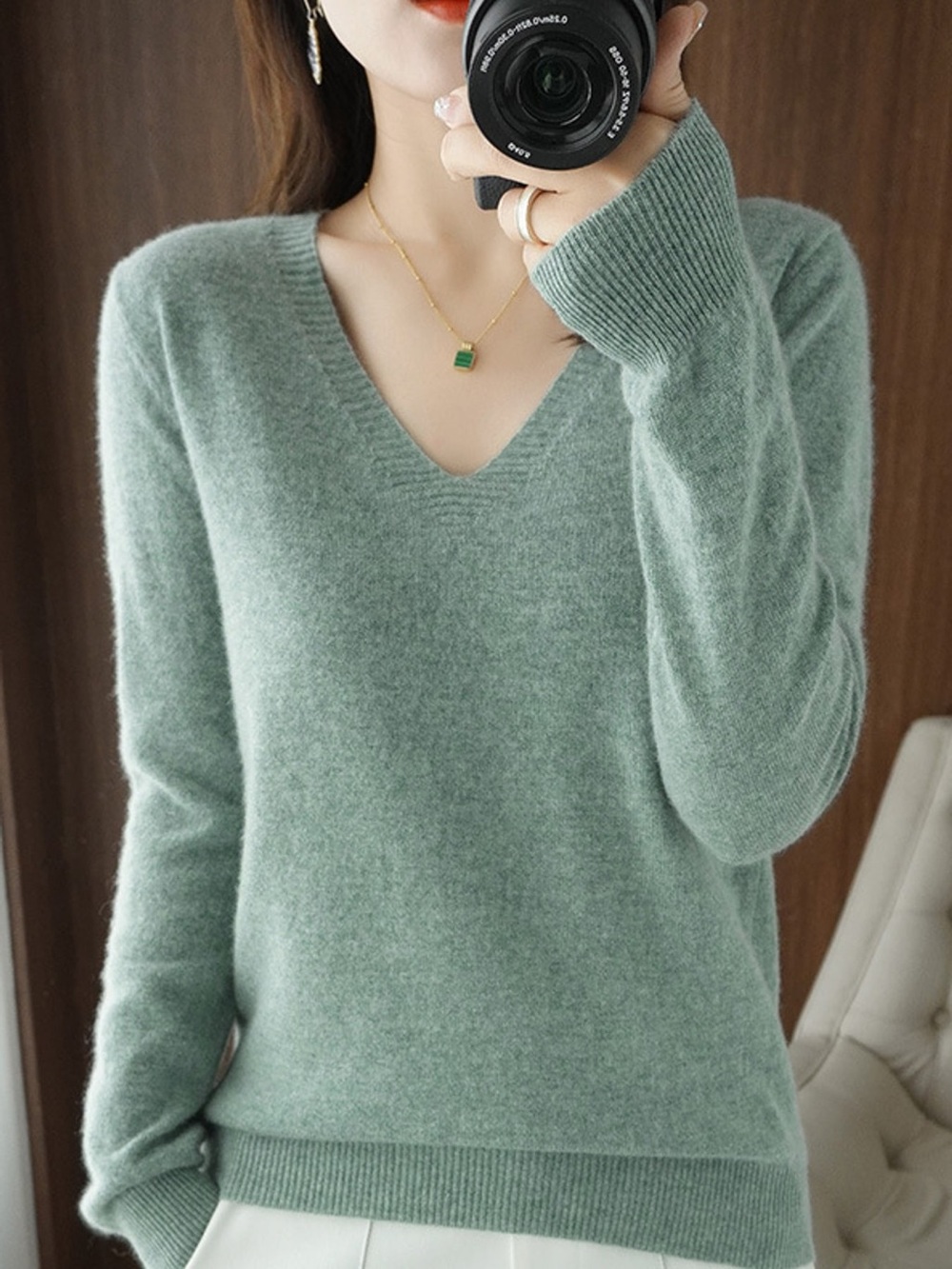V-Neck Solid Color Sweater - Picture 7 of 16